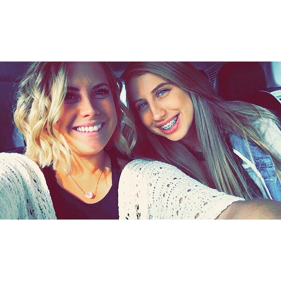 Meet your Posher, Samantha - Picture 1 of 1